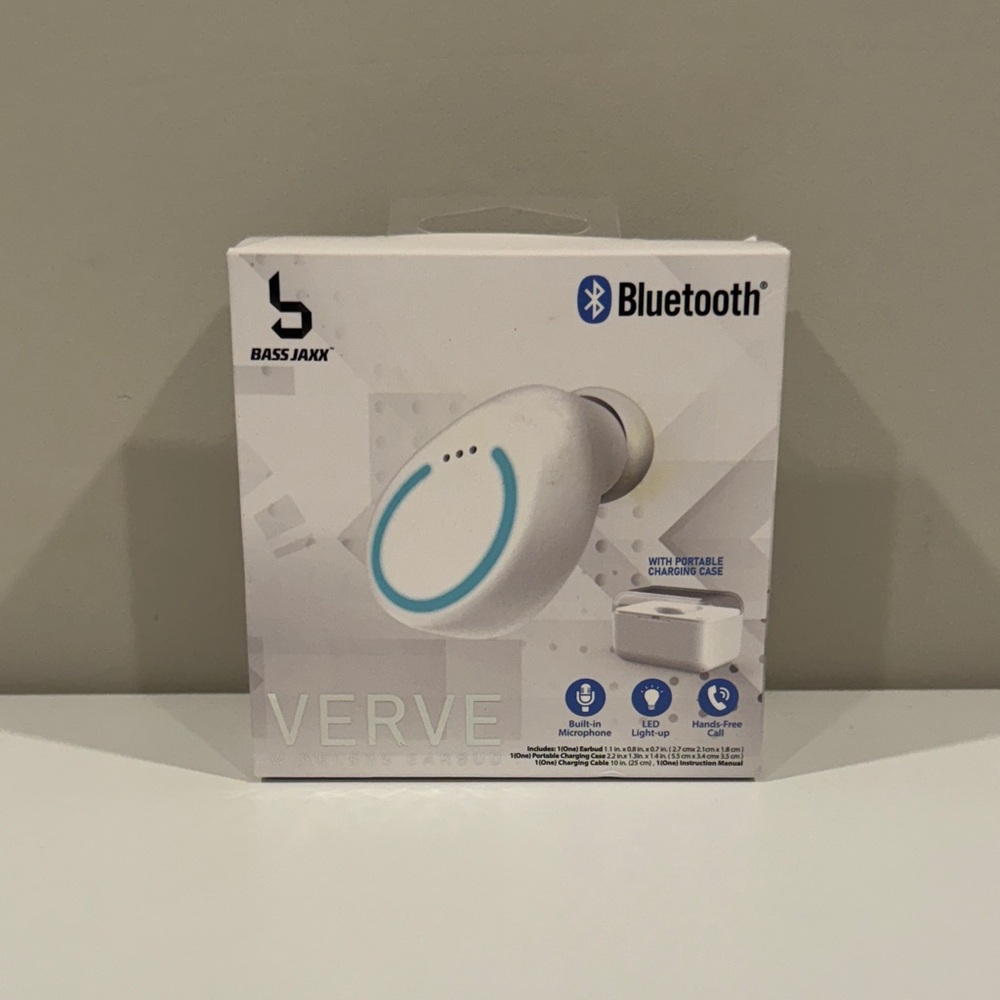 Verve Wireless Bluetooth Earbuds with Portable Charging Case NIB